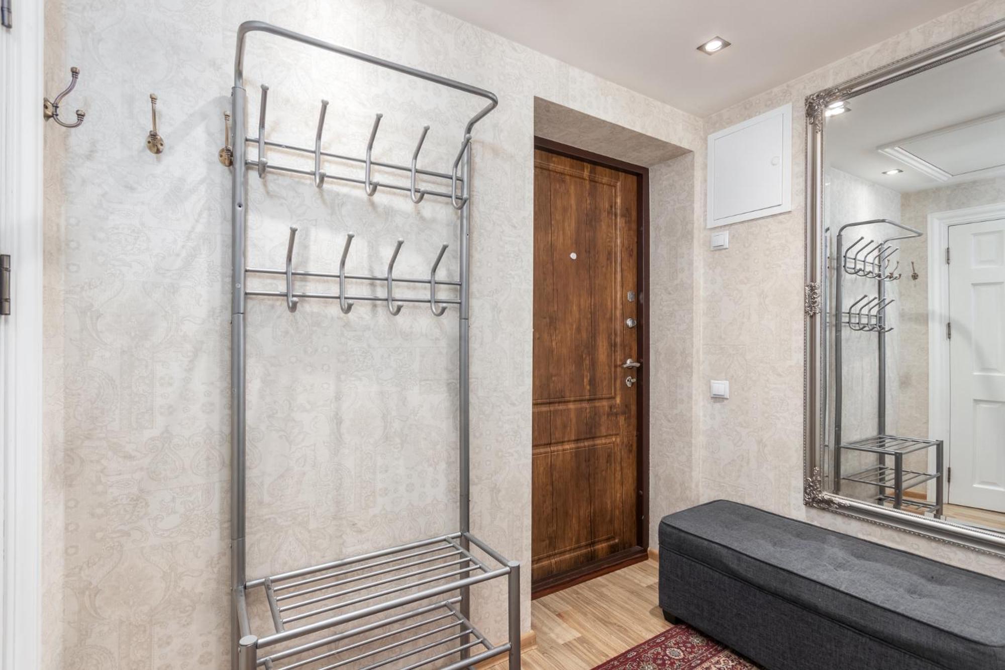 Elegant Apartment In Historical Centre & Free Locked Parking Riga Exterior foto